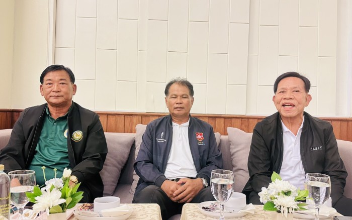 นายก อบต.น้ำคำ นำคณะผู้บริหาร สมาชิกสภาฯ ข้าราชการ พนักงานจ้าง อบต.น้ำคำ เข้าร่วม อบรมสัมมนา จังหวัดมุกดาหาร